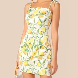 Woman’s Tie Knot Shoulder Dress - size XS